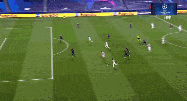  奥格斯堡防线漏洞频现，惨败拜仁暴露竞争力不足  